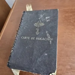 Carte de rugaciuni si indrumari crestine tiparita in timpul pastoriei I. P. S. S. Nicodim Patriarhul Sfintei Biserici Ortodoxe Romane