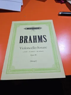 Violoncello-Sonate e-moll – E minor – mi mineur Opus 38 - Brahms aprox. 1940