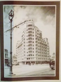 BUCURESTII ANILOR `30 de ARISTIDE STEFANESCU, 1995