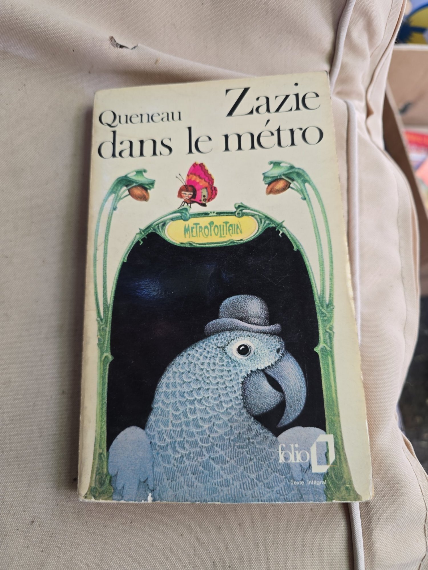 Zazie dans le métro - Raymond Queneau