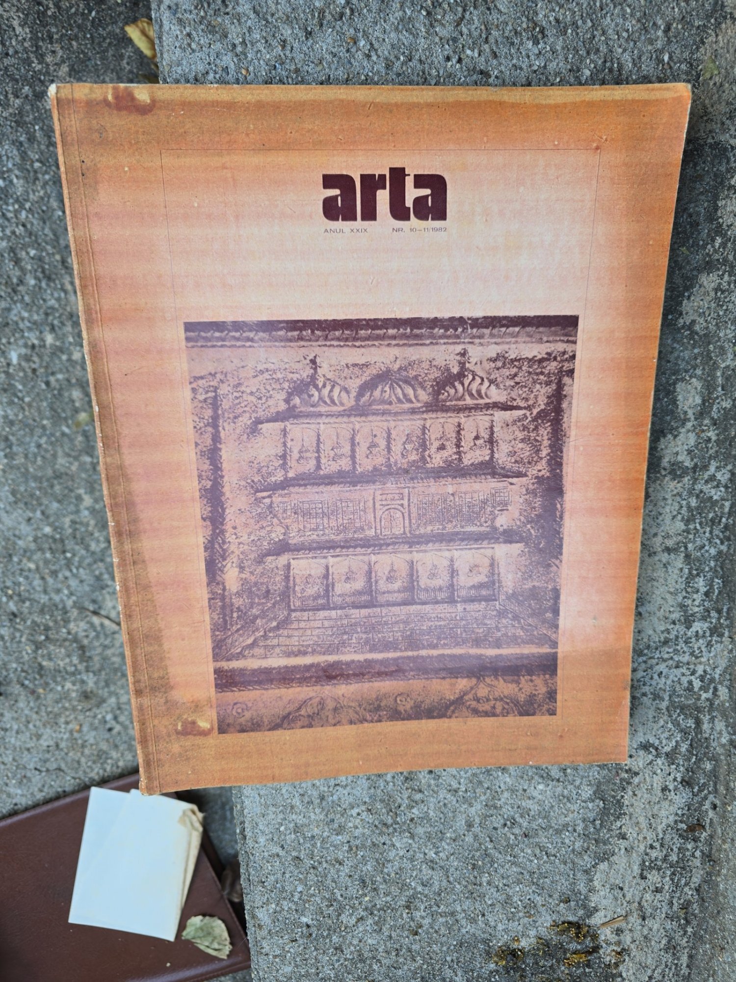 Arta nr.10-11/1982, Revista a Uniunii Artistilor Plastici din Republica Socialista Romania Vasile Dragut (red. sef)