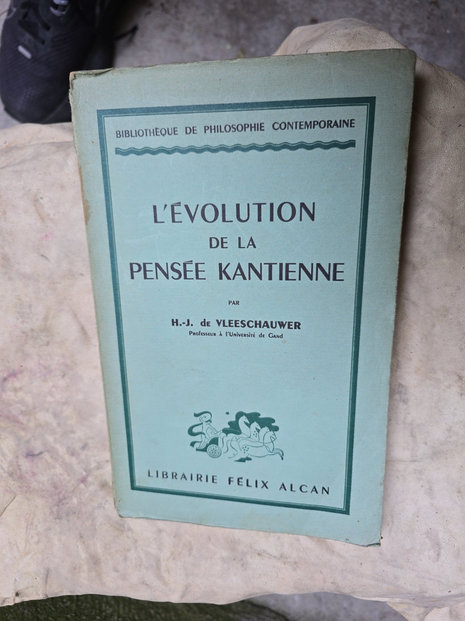 L/évolution de la pensée kantienne - H.J. de Vleeschauwer