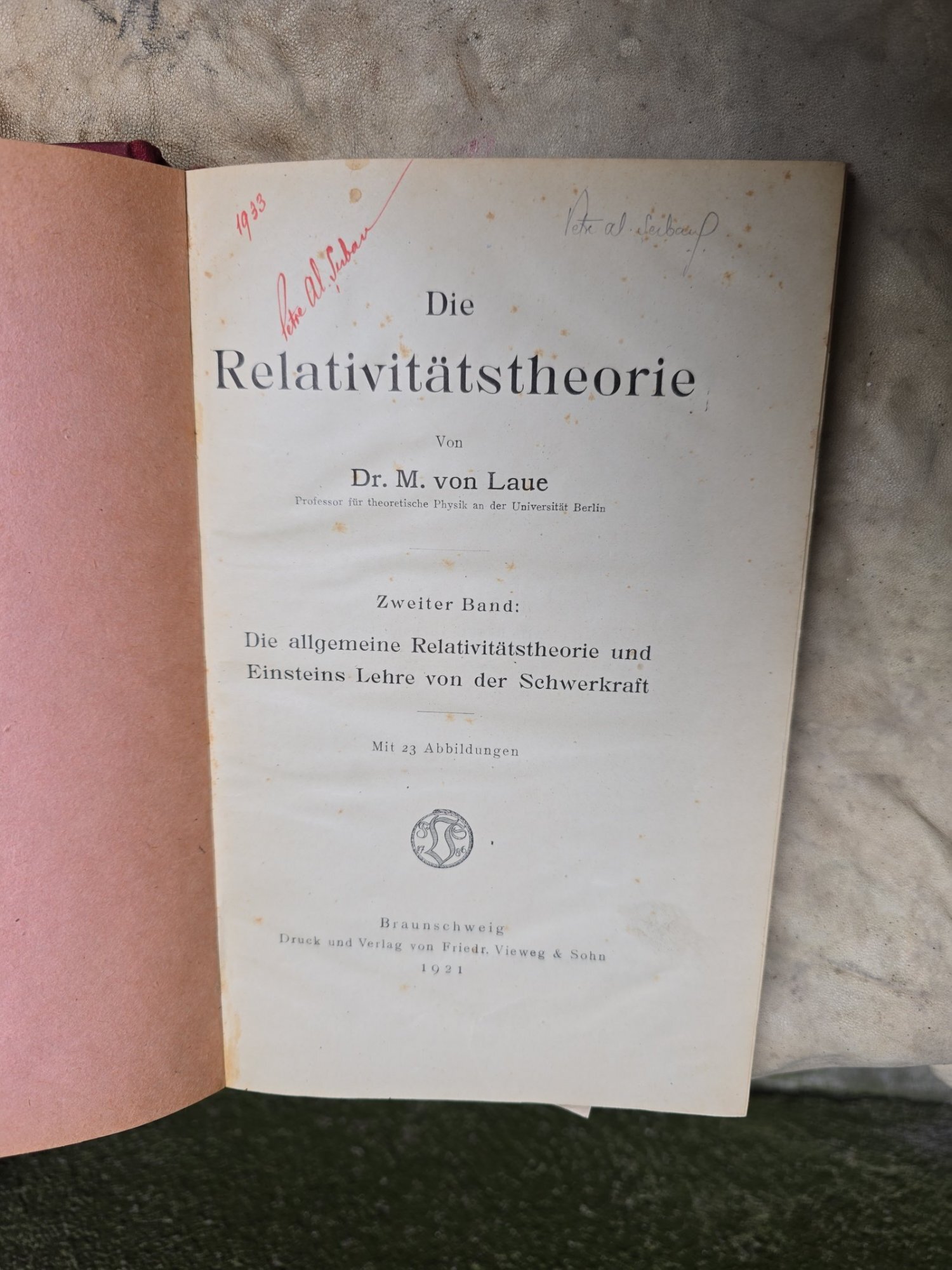 Die Relativitätstheorie - Dr. M. von Laue