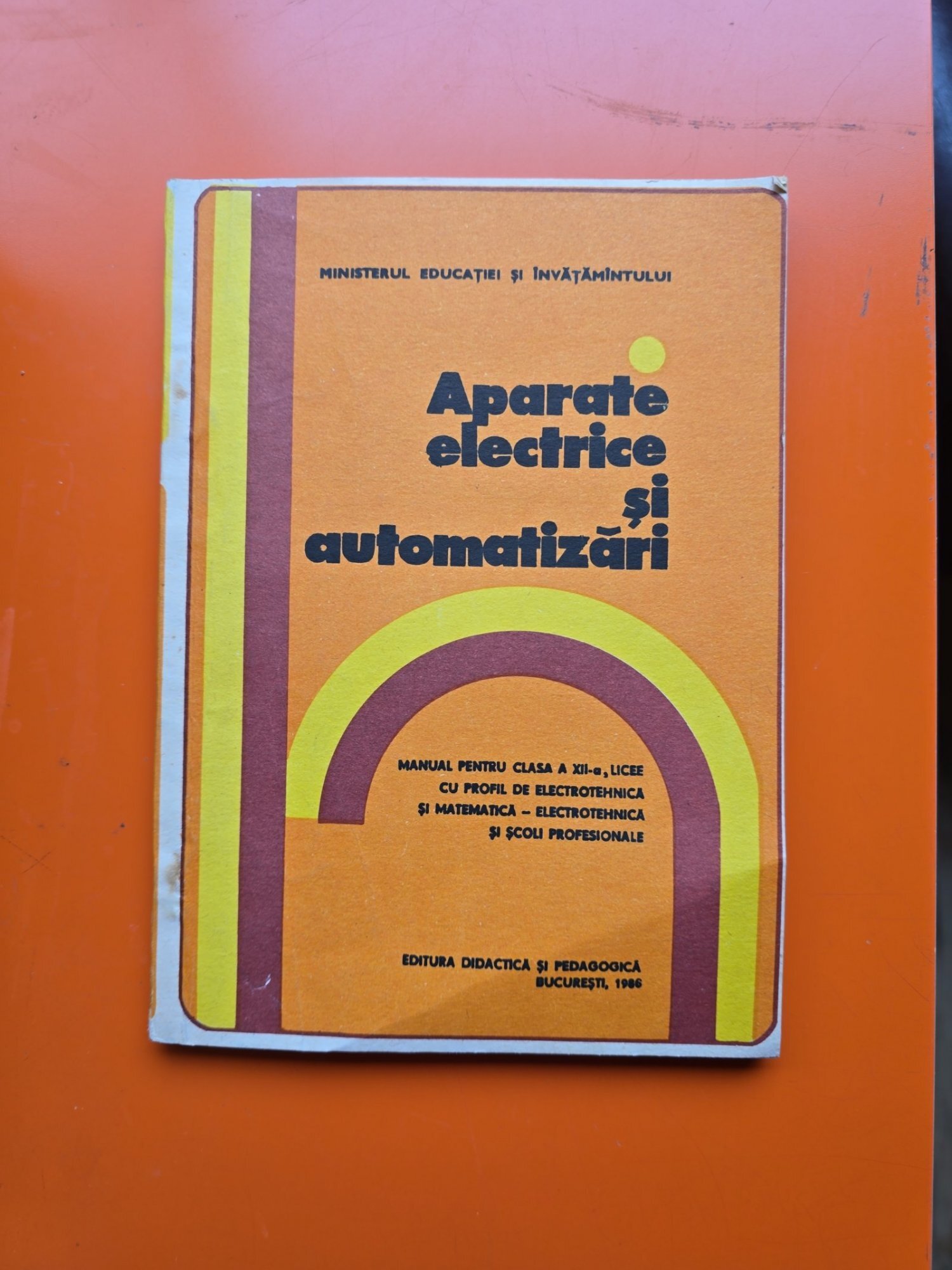 Aparate electrice și automatizări - manual pentru clasa a XII-a