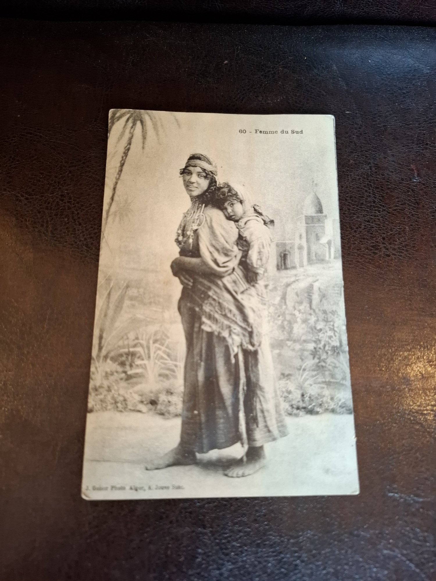 Carte postala , Femme du Sud  - J.Geiser photo Alger , A.Jouve Succ