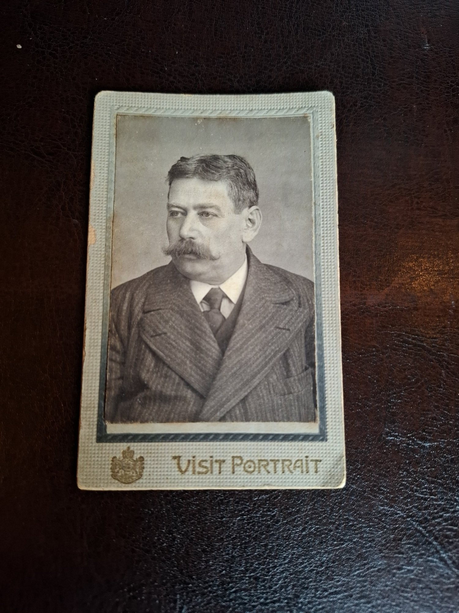 Fotografie tip CDV , Portret barbat - provenienta straina