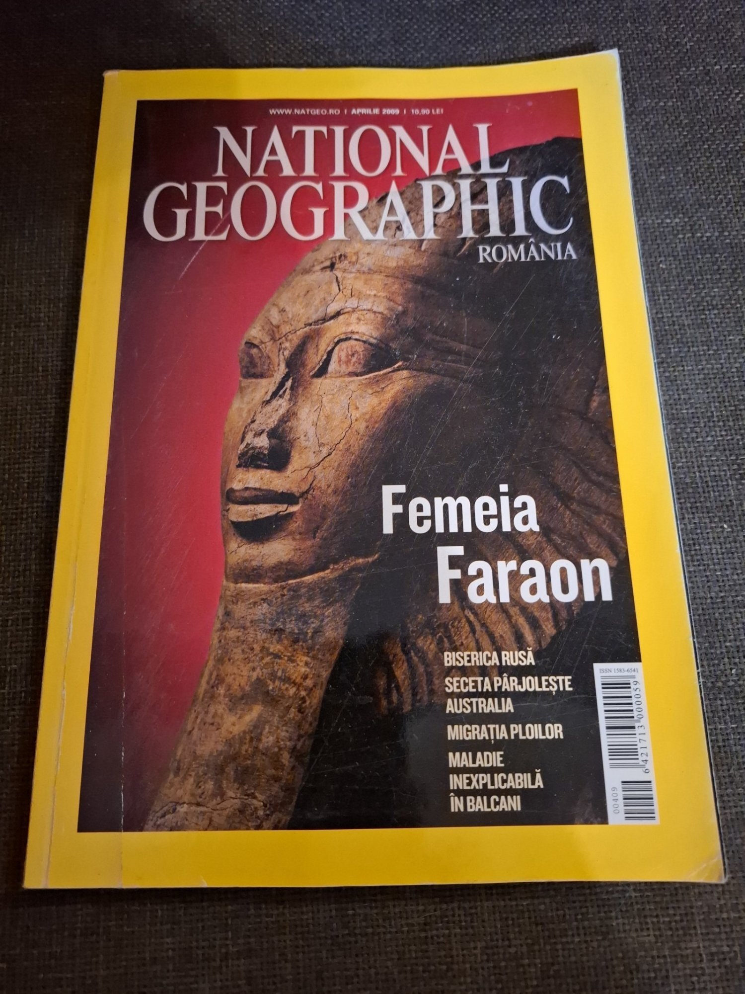 Femeia Faraon - National Geographic România Aprilie 2009