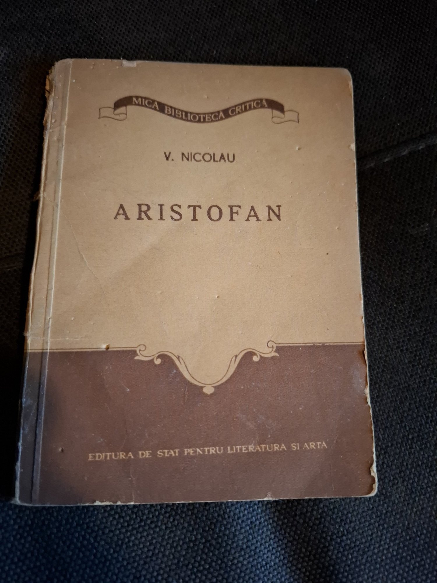 Aristofan - V. Nicolau