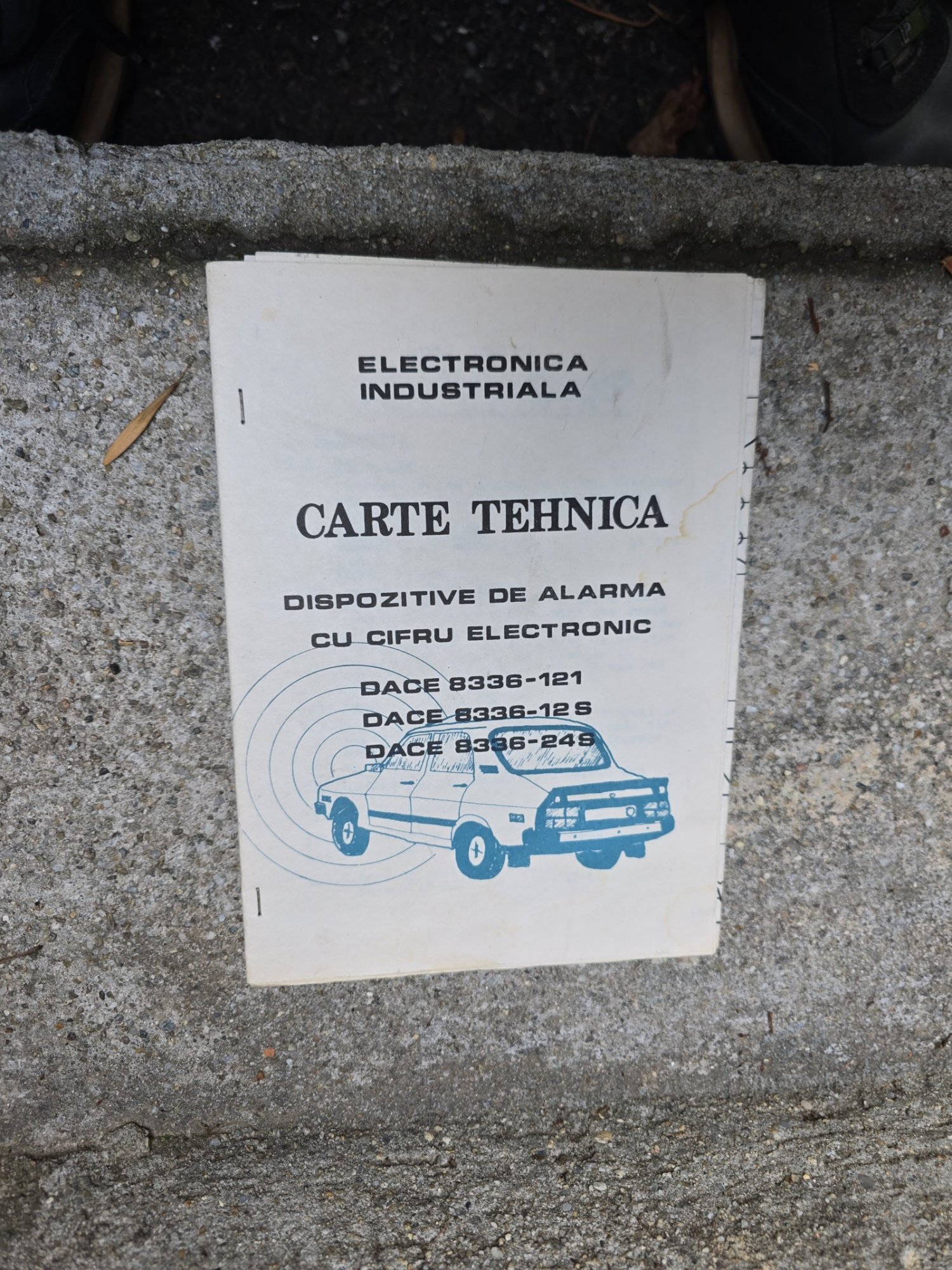 Dispozitive de alarma cu cifru electronic Dace 8836-121, 8836-126, 8836-128, carte tehnica