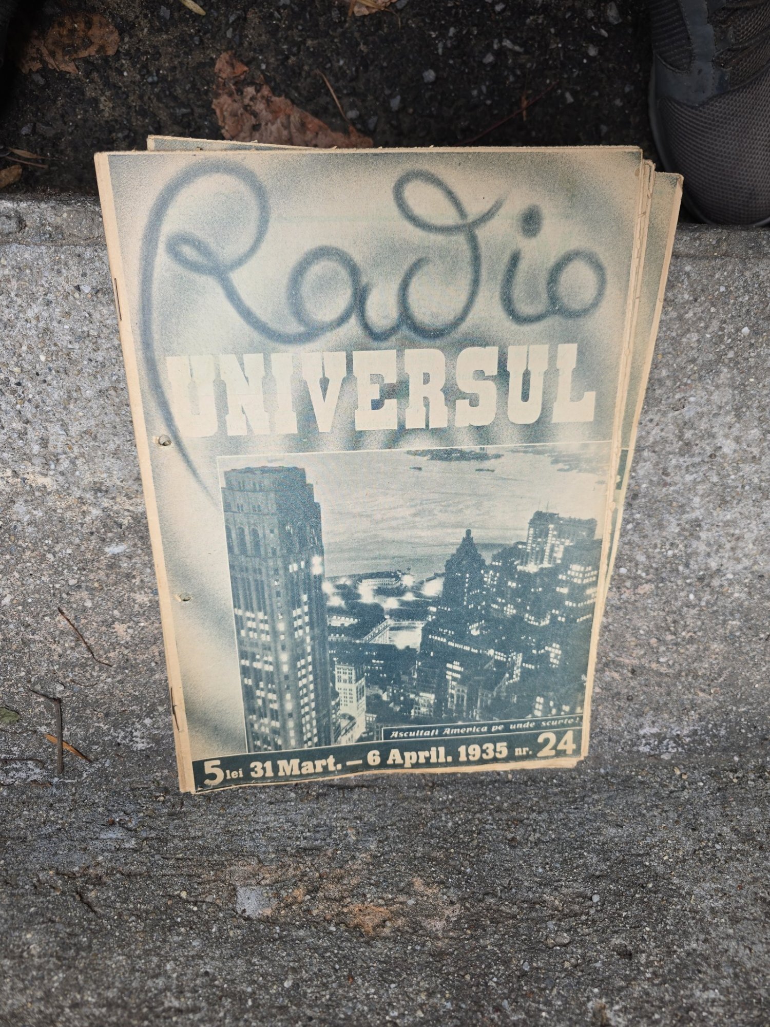 Revista Radio Universul nr.24/31 mart.- 6 aprilie 1935