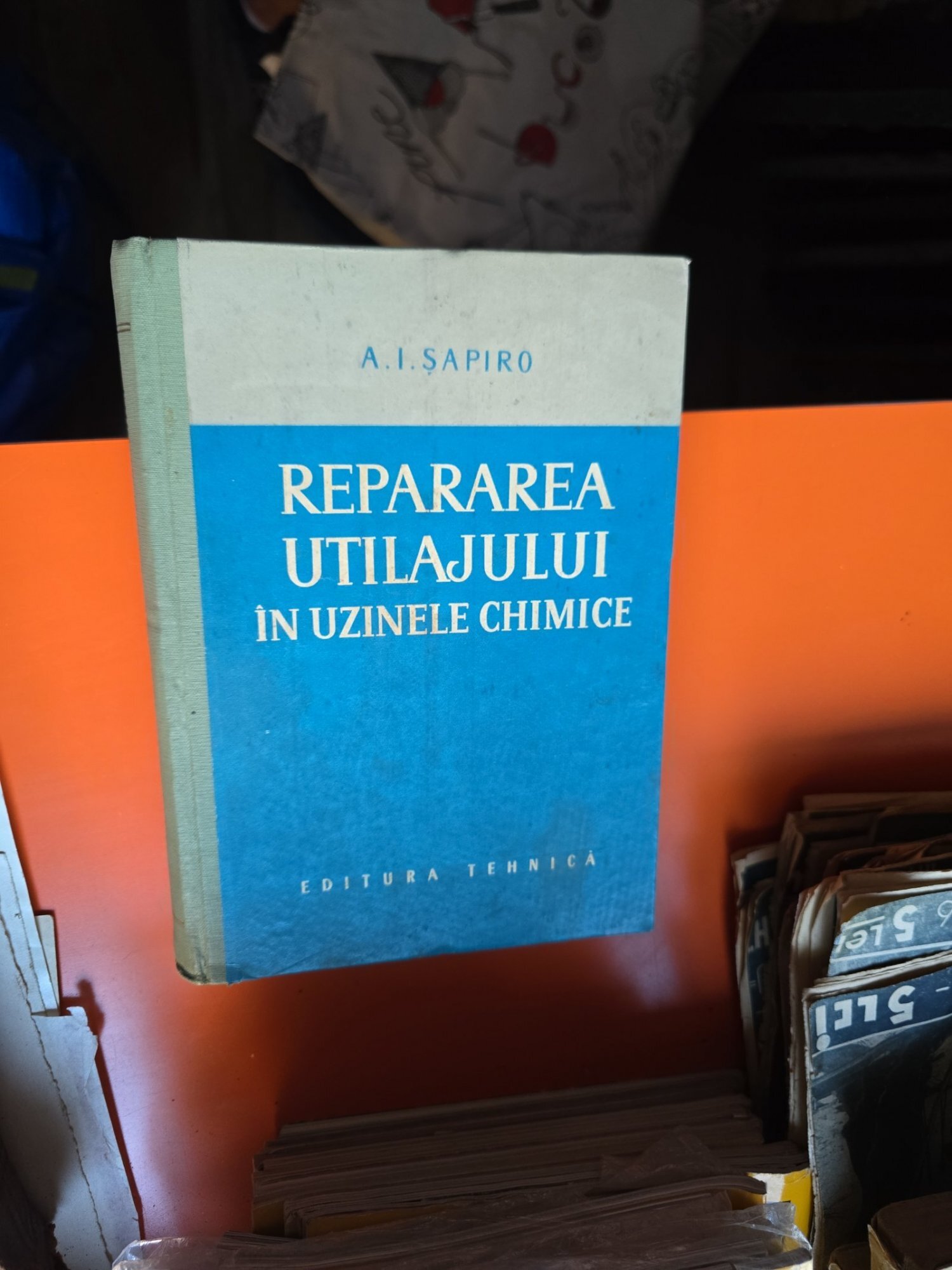 Repararea utilajului în uzinele chimice - A. I. Sapiro