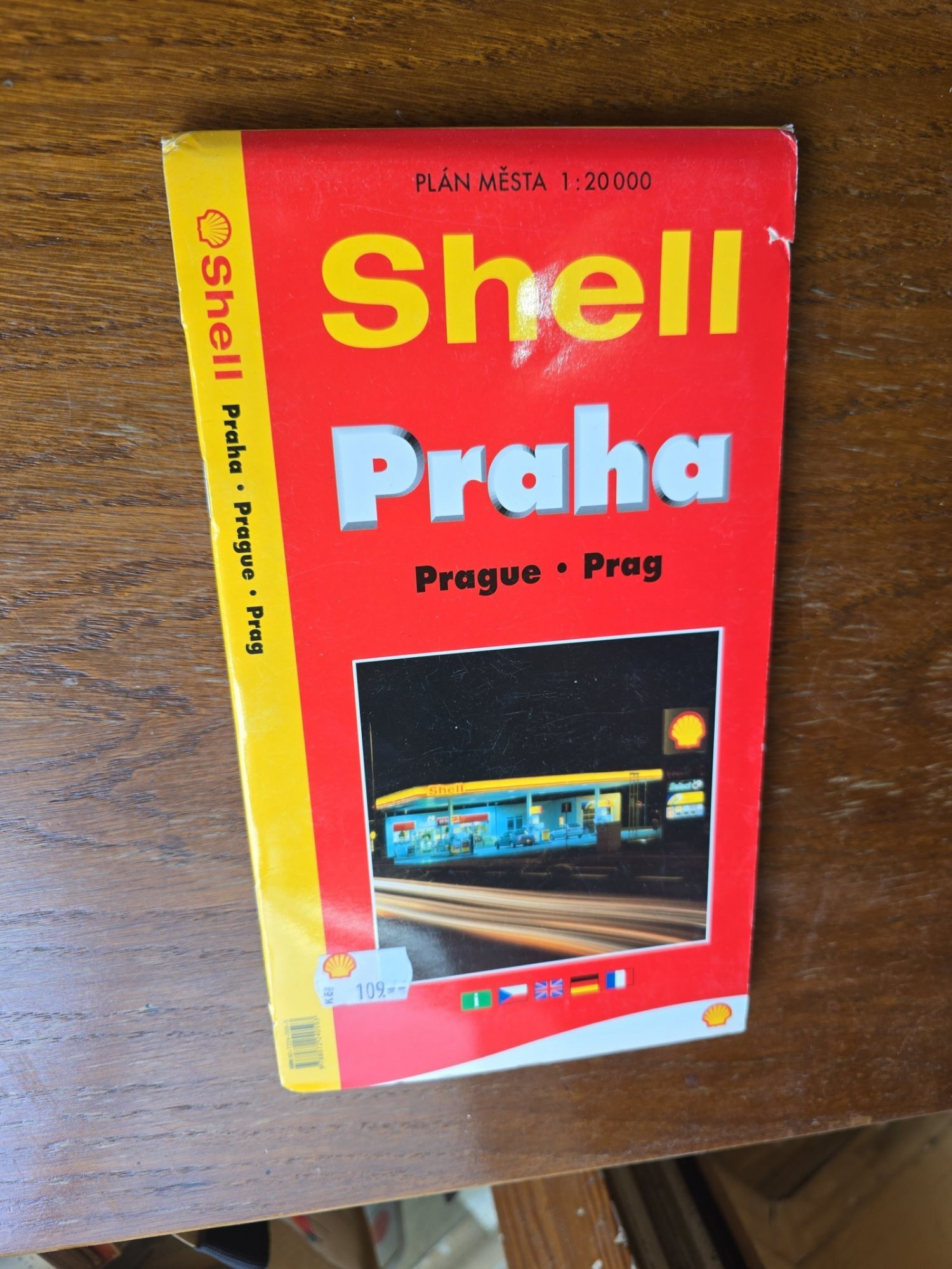 Shell, Praha