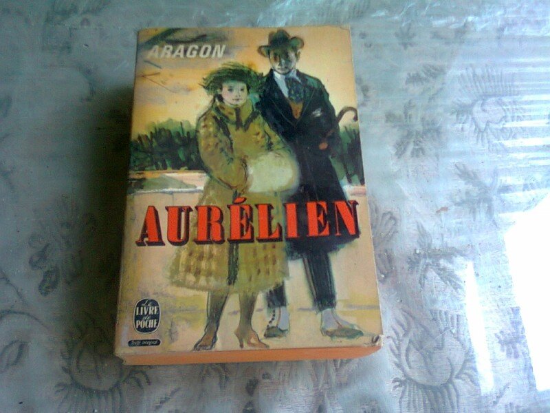 AURELIEN - LOUIS ARAGON  (CARTE IN LIMBA FRANCEZA)