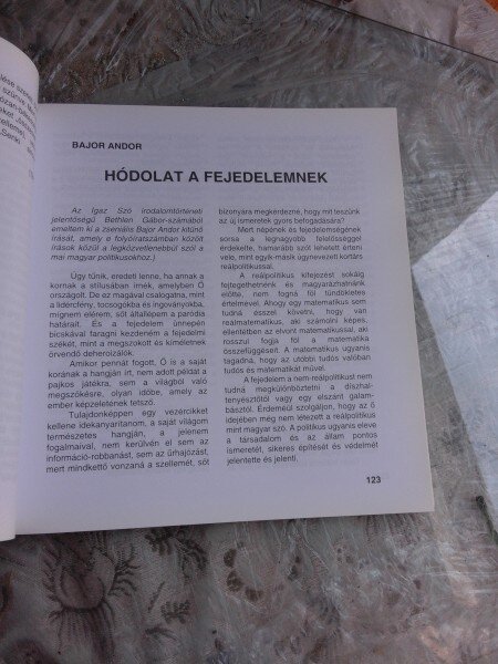 AZ EN MORICZ ZSIGMONDOM  ES AZ O BETHLEN GABORA - HAJDU GYOZO  (CARTE TEATRU, IN LIMBA MAGHAIARA)
