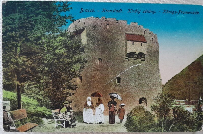 Carte postala, Brasov, promenada pe langa Turn, perioada interbelica