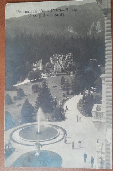 Carte postala, Promenada Castel Peles-Sinaia si Corpul de Garda, perioada interbelica