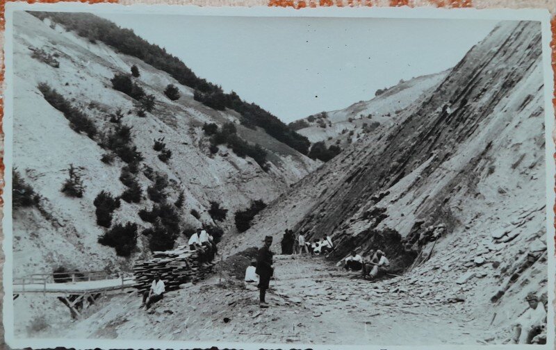 Carte postala, Romania, taietori de lemne, perioada interbelica