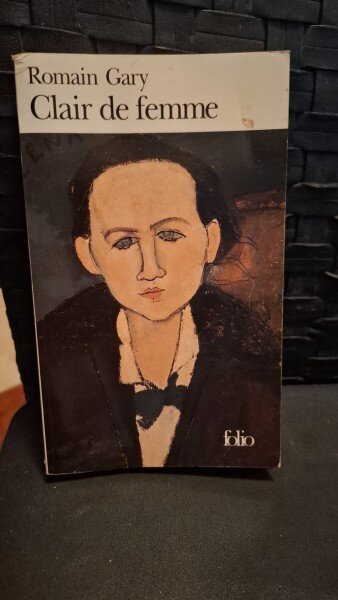 Clair de femme - Romain Gary (text in limba franceza)