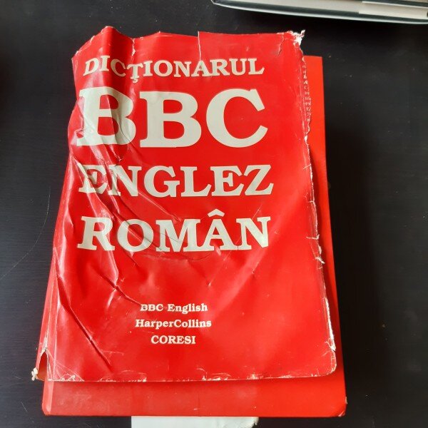 DICTIONARUL BBC ENGLEZ ROMAN, fara supracoperta