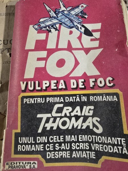 Firefox/Vulpea de foc - Craig Thomas