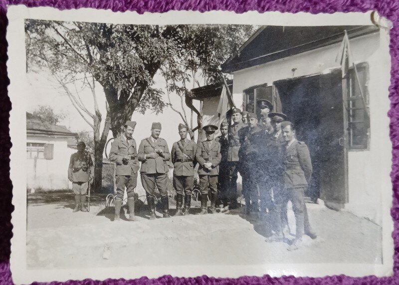 Fotografie, Cadre militare din armata romana, perioada celui de-al doilea razboi mondial
