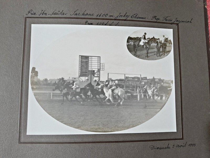 Fotografie de la o cursa de cai, America  2 aprilie 1933, cu paspartu