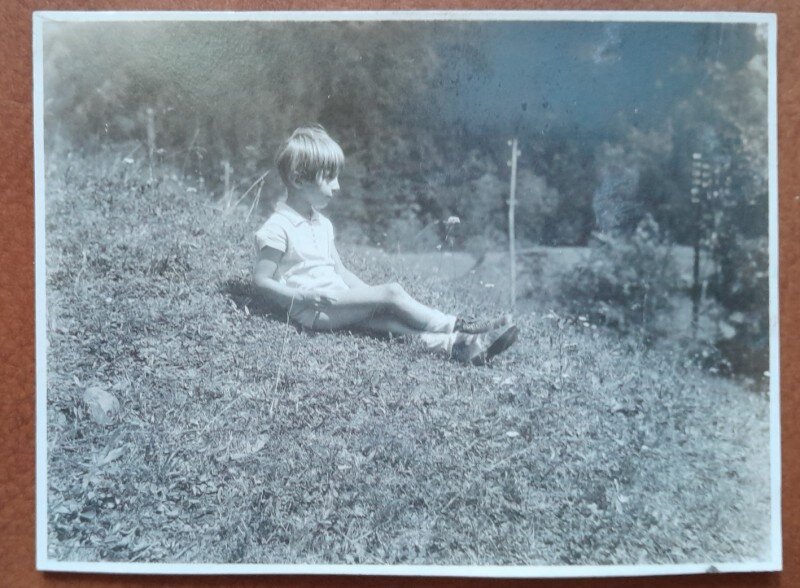 Fotografie, Geo Litarczek, parintele radiologiei romanesti, la Busteni, 1930