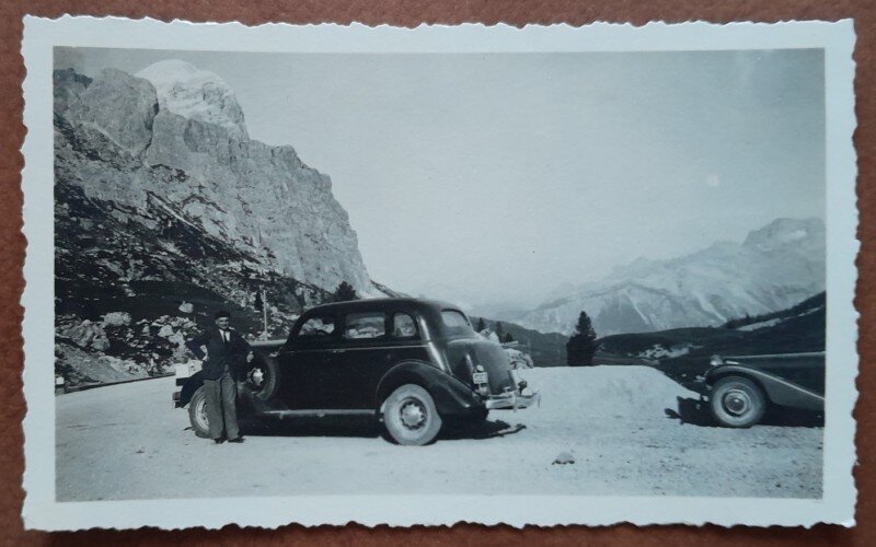 Fotografie, tatal lui Geo Litarczek, parintele radiologiei romanesti, la Falzarego, cotas 2117, 1935