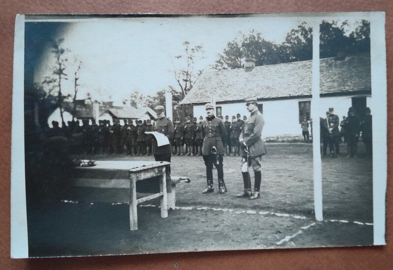Fotografie tip carte postala, necirculata, colonel Atasnasiu si Lt.colone Serban la unitate, 1929
