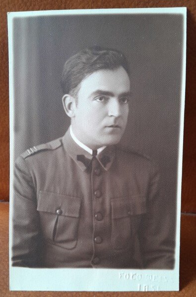 Fotografie tip carte postala, ofiter roman, 1930