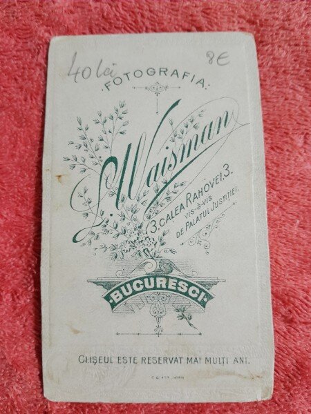 Fotografie tip CDV, fetita pe scaun, inceput de secol XX