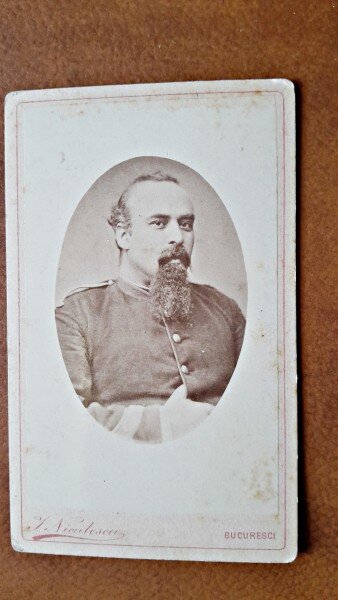 Fotografie tip CDV, ofiter secolul XIX