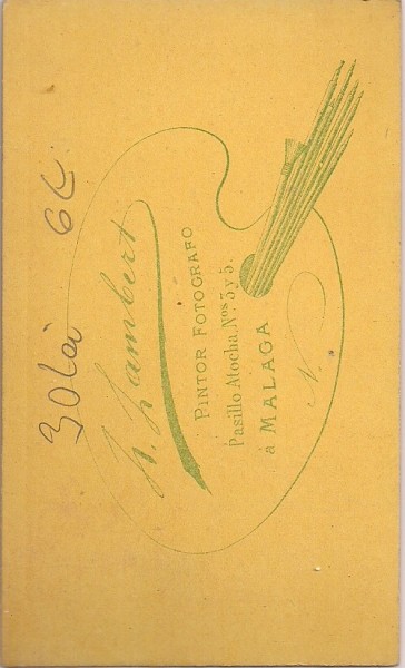 Fotografie tip CDV - perioada interbelica, reprezentand un barbat