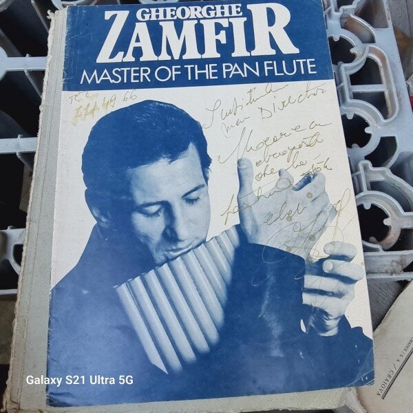 Gheorghe Zamfir - Master of the Pan Flute (cu dedicatie de la Gh. Zamfir )