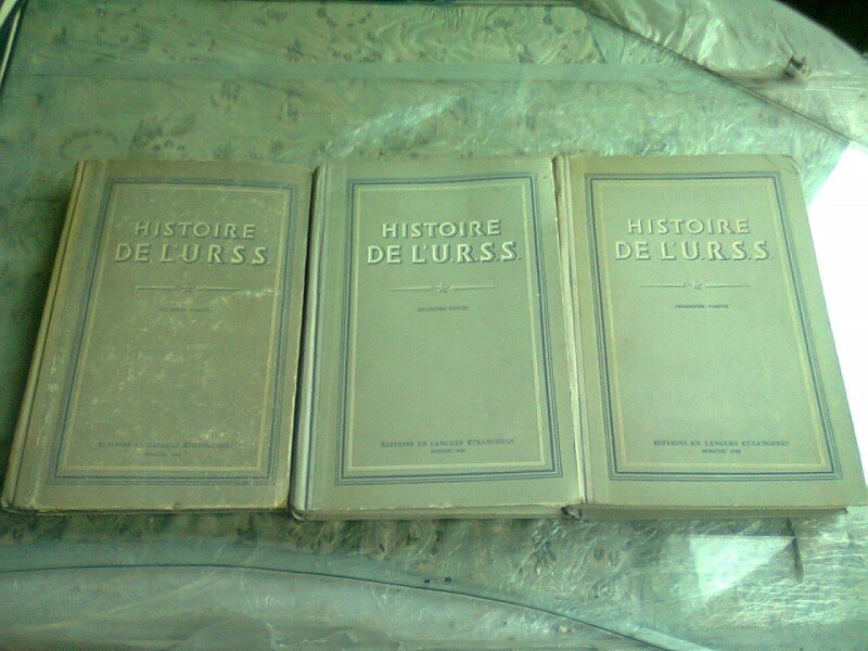 Histoire de l’URSS de Anna Pankratova  (carti in limba franceza)