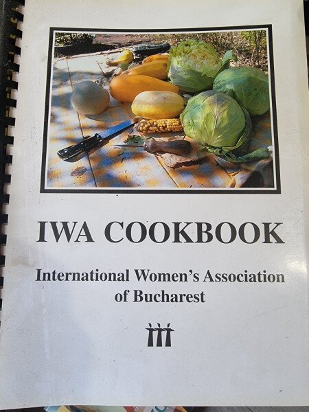 Iwa Cookbook, International Women's Associations of Bucharest