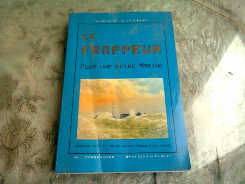 LE FRAPPEUR POUR UNE AUTRE MARINE - RENE LOIR  (CART5E IN LIMBA FRANCEZA)