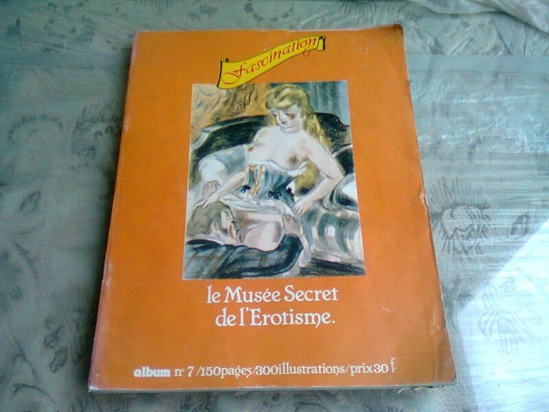 LE MUSEE SECRET DE L'EROTISME - ALBUM NO.7  (TEXT IN LIMBA FRANCEZA)
