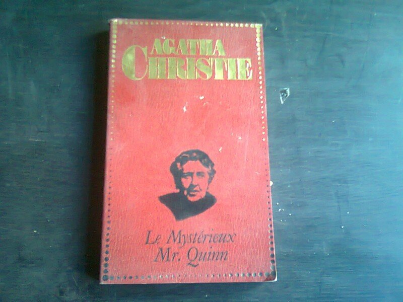 LE MYSTERIEUX MR. QUINN - AGATHA CHRISTIE  (CARTE IN LIMBA FRANCEZA)