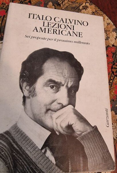 LEZIONE AMERICANE - ITALO CALVINO  (CARTE IN LIMBA ITALIANA)