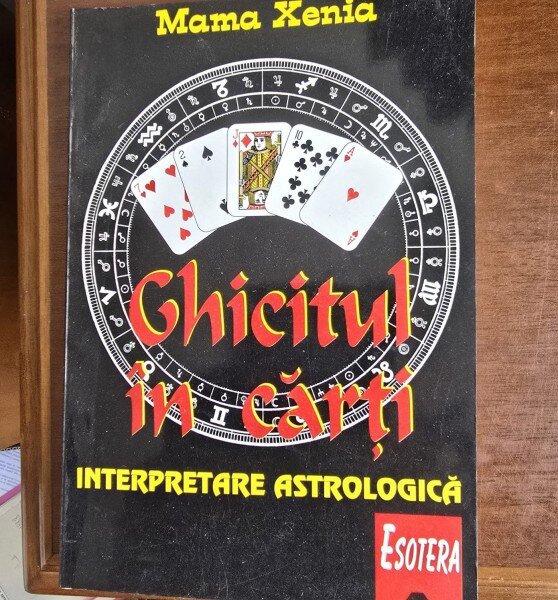 Mama Xenia - Ghicitul in carti. Interpretare Astrologica