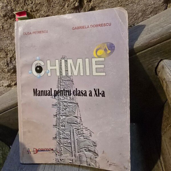 Olga Petrescu, Gabriela Dobrescu - Chimie Manual pentru clasa a XI-a