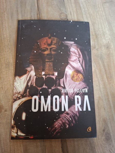 Omon Ra - Viktor Pelevin