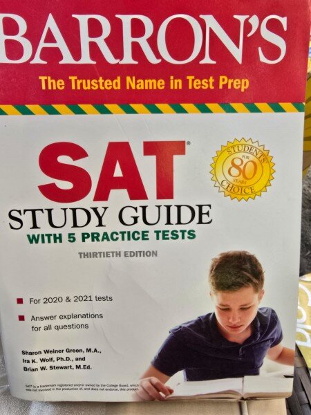 SAT, study guide with 5 practice tests