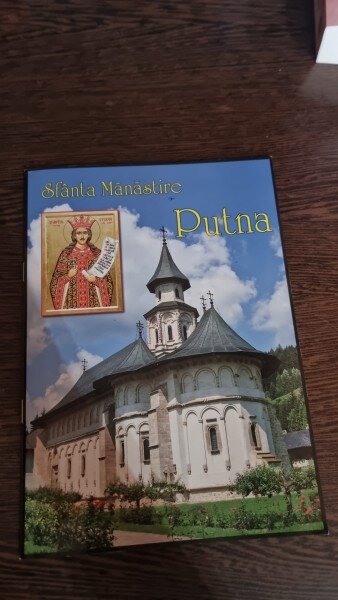 Sfanta Manastire Putna