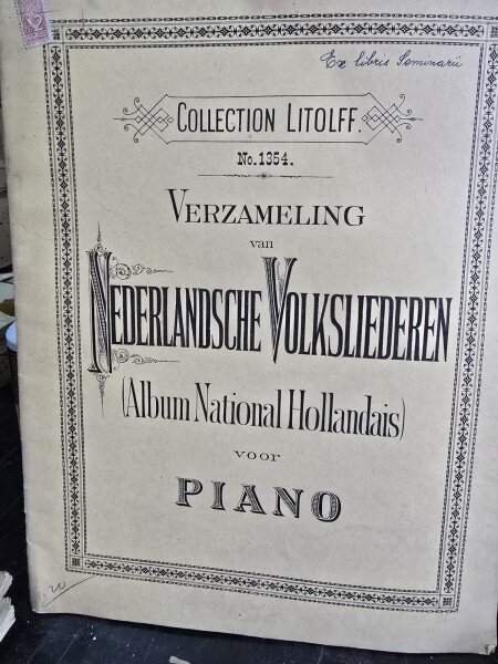 Verzameling von Nederlandsche Volksliederen voor piano  partitura