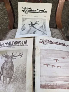 3 numere vechi din revista „Vânătorul”
