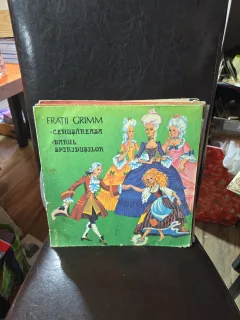 Cenușăreasa și Dârul Spiridușilor - Fratii Grimm