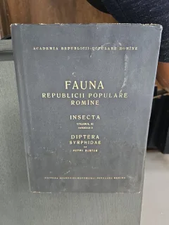 Fauna Republicii Populare Romîne. Insecta. Volumul XI. Fascicula 3. Diptera Syrphidae - Petru Suster