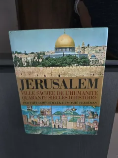 Jerusalem - Theodore Kollek și Moshe Pearlman